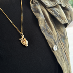 Questo non è un ciondolo - bronzo