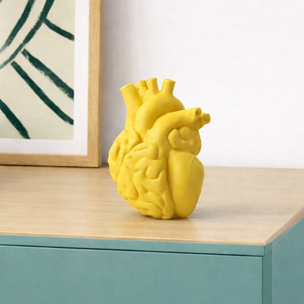 Non più due - Giallo