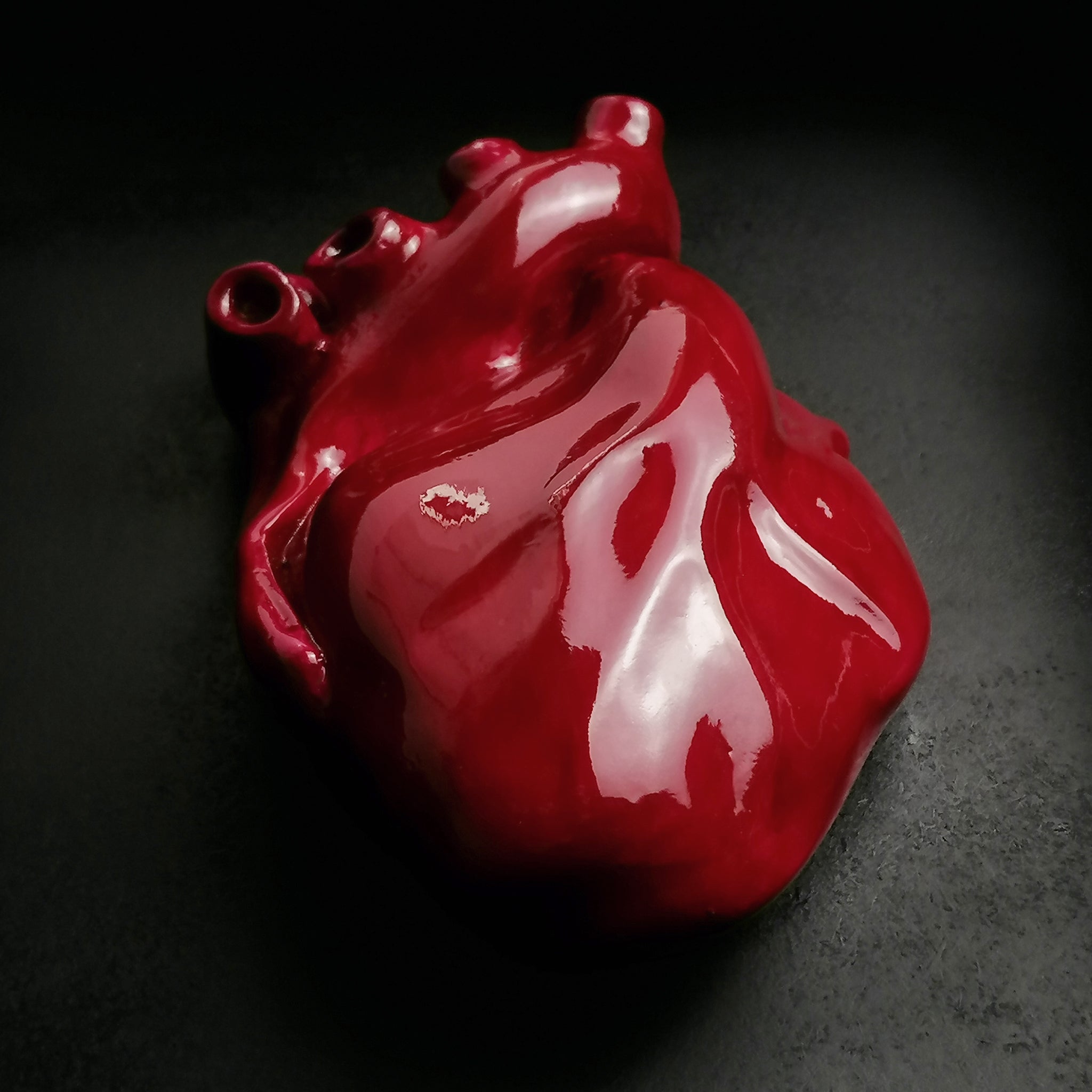 Cuore Anatomico Amaranto con Cornice Nera