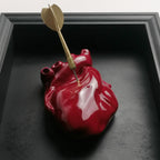 Cuore Anatomico Dart Amaranto con Cornice Nera